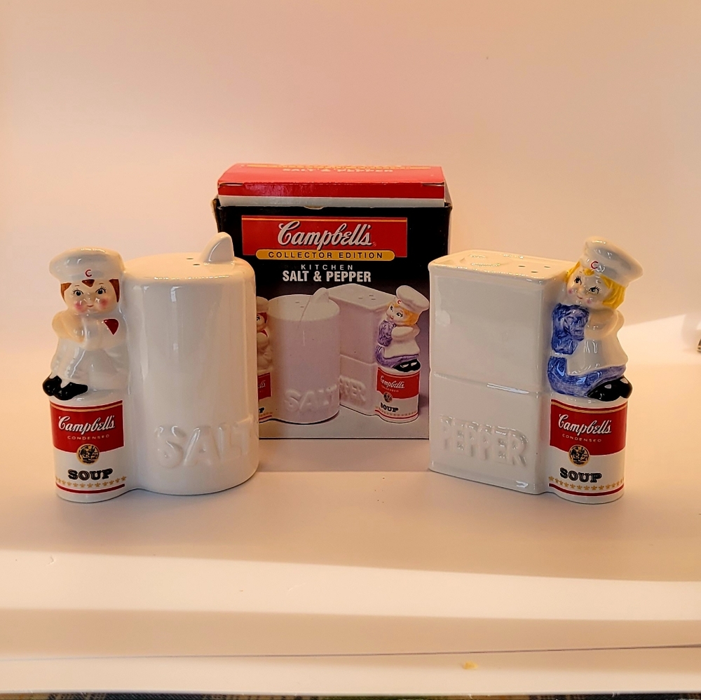 Campbell Soup Mug and Salt/Pepper Stoneware Set